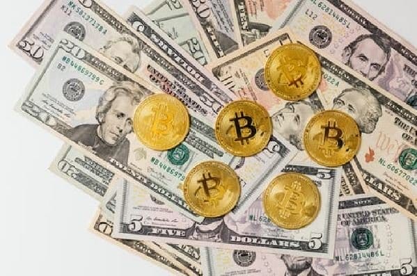 Ripple Vs. Bitcoins: A Comparison to Discover