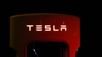 Elon Musk ignites the Bitcoin rocket