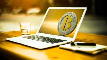 Benefits of Paying With Bitcoin In International Trade