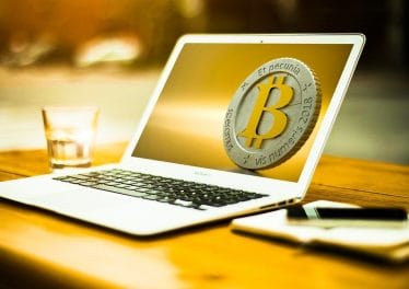 Benefits of Paying With Bitcoin In International Trade