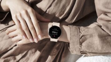 Samsung’s Galaxy Watch 5 will soon add temperature-based period tracking